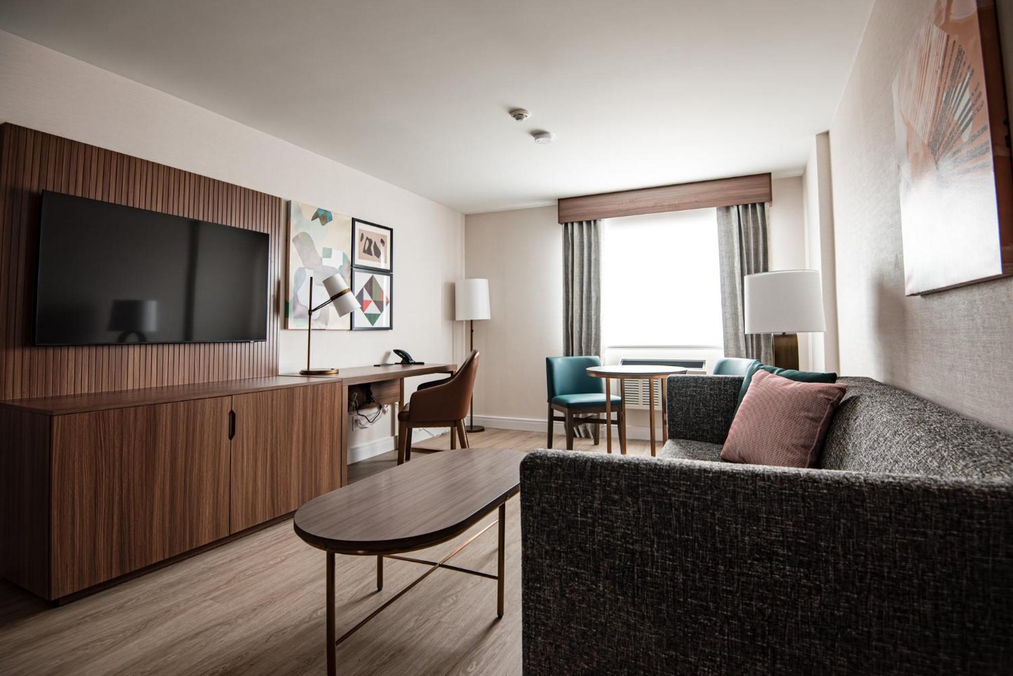 Holiday Inn & Suites Winnipeg Downtown By Ihg Eksteriør billede