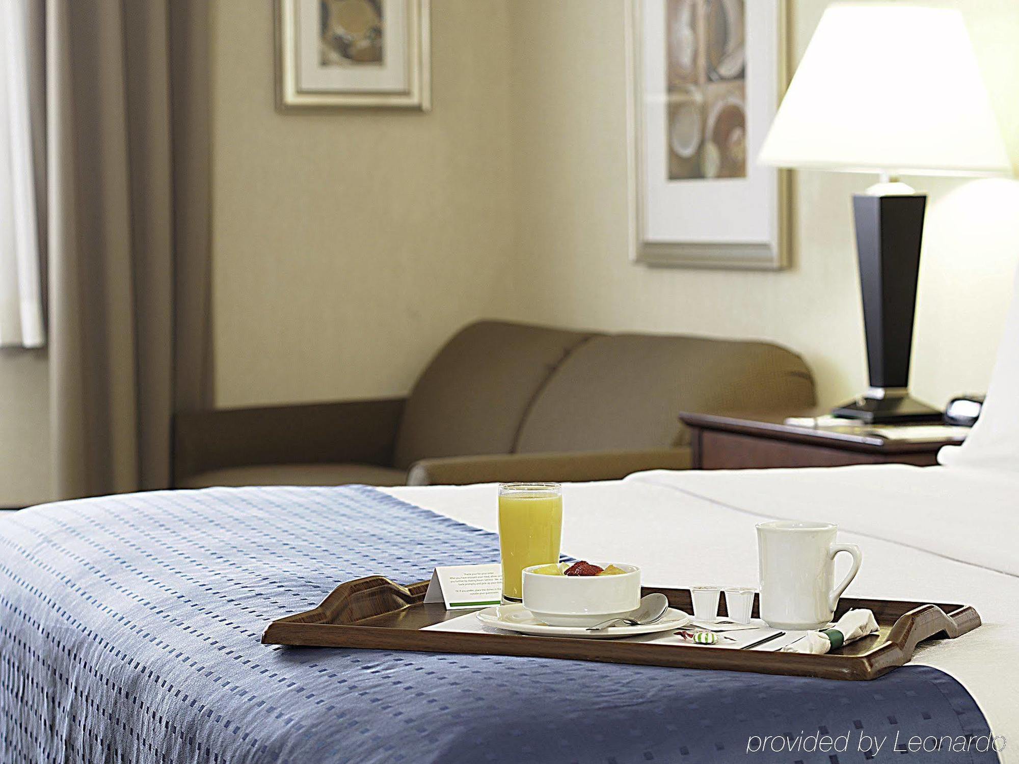 Holiday Inn & Suites Winnipeg Downtown By Ihg Eksteriør billede