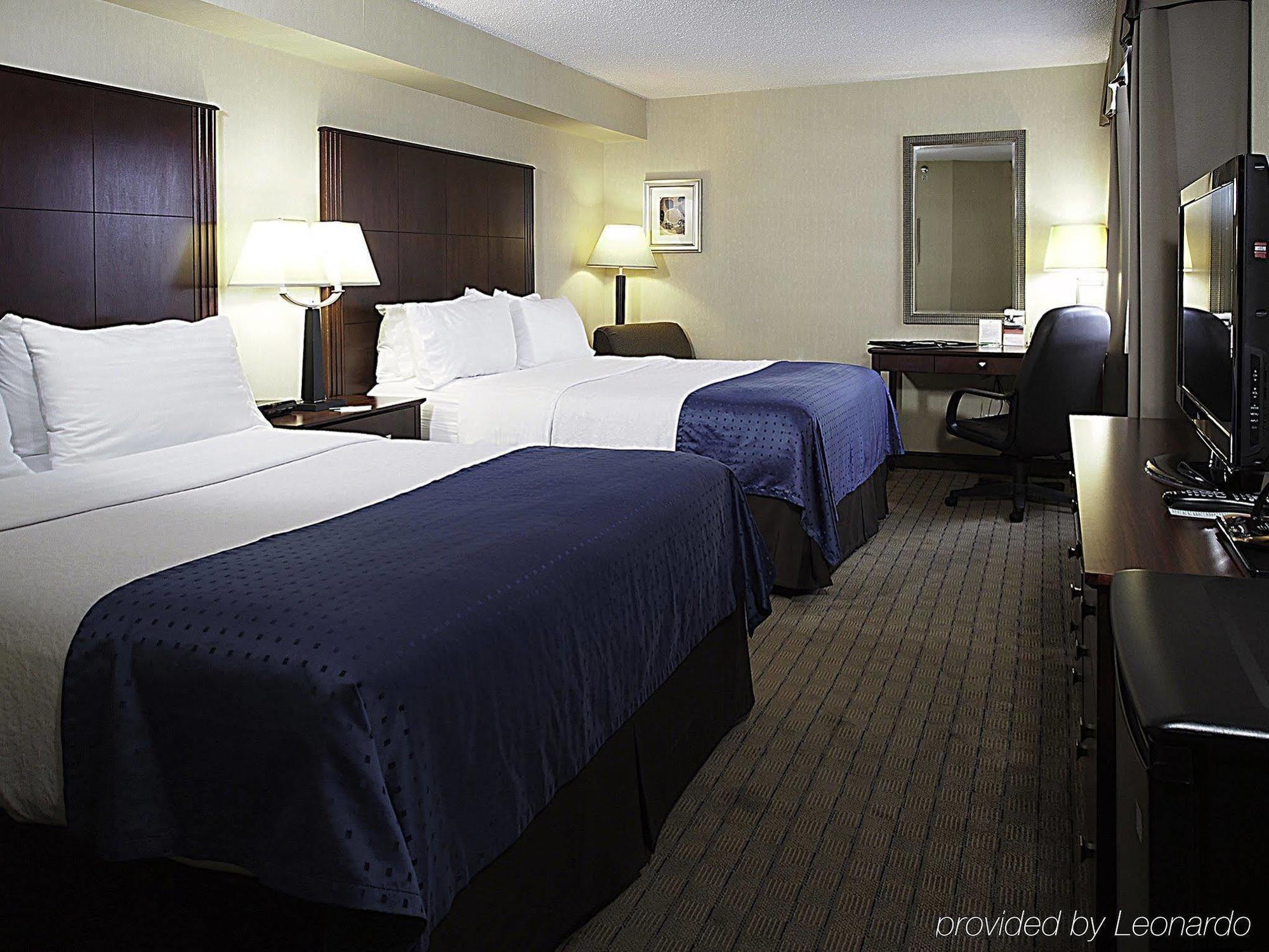 Holiday Inn & Suites Winnipeg Downtown By Ihg Eksteriør billede